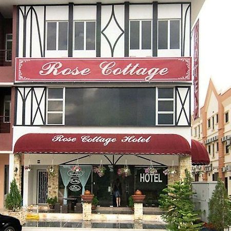 Rose Cottage Hotel Bandar Seri Alam Джохор-Бару Экстерьер фото