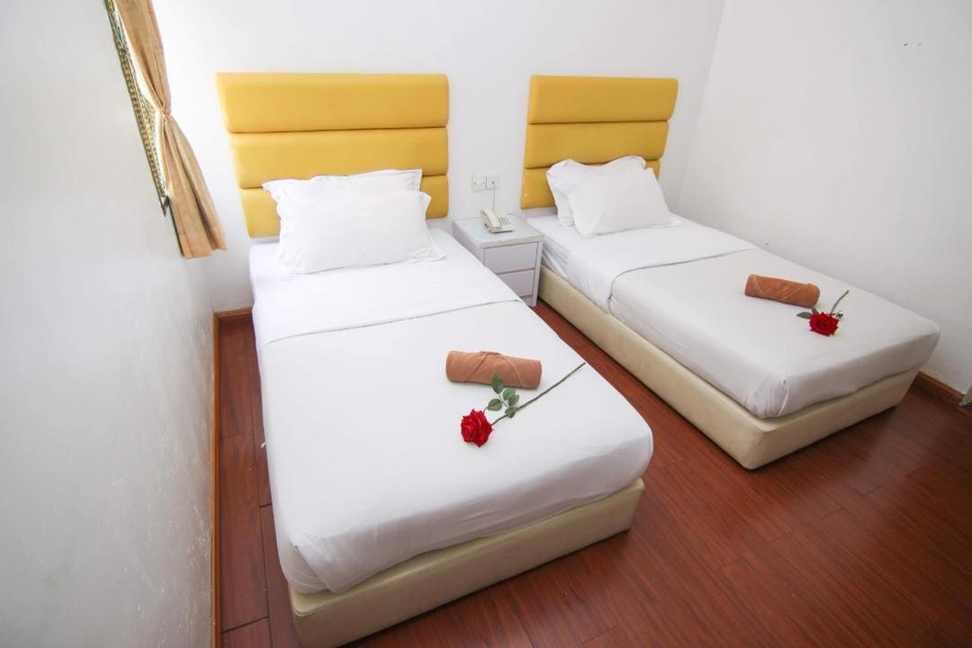 Rose Cottage Hotel Bandar Seri Alam Джохор-Бару Экстерьер фото